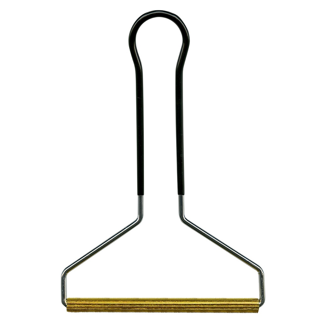 TOOL FOR CLEANING WOOL MATS