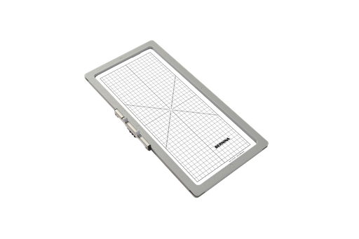 [108995.70.00] BERNINA Medium Border Magnetic Embroidery Hoop (7/8/9 Series)
